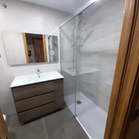 plato de ducha y mueble